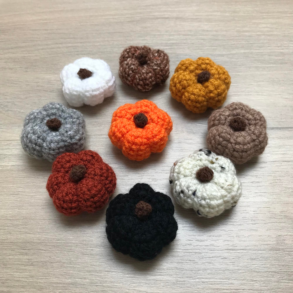 Mini Crochet Pumpkin Decorations with Stalk