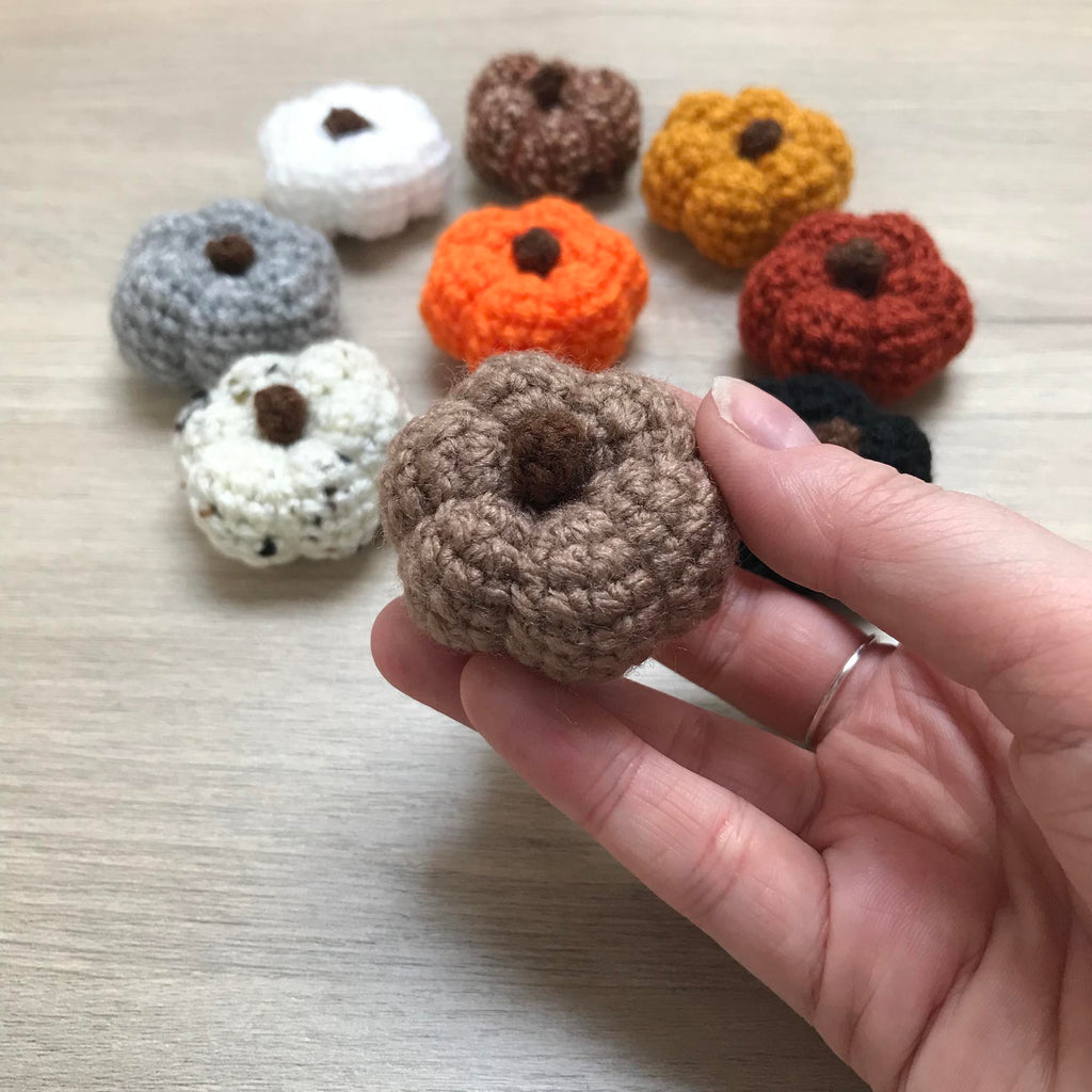 Mini Crochet Pumpkin Decorations with Stalk