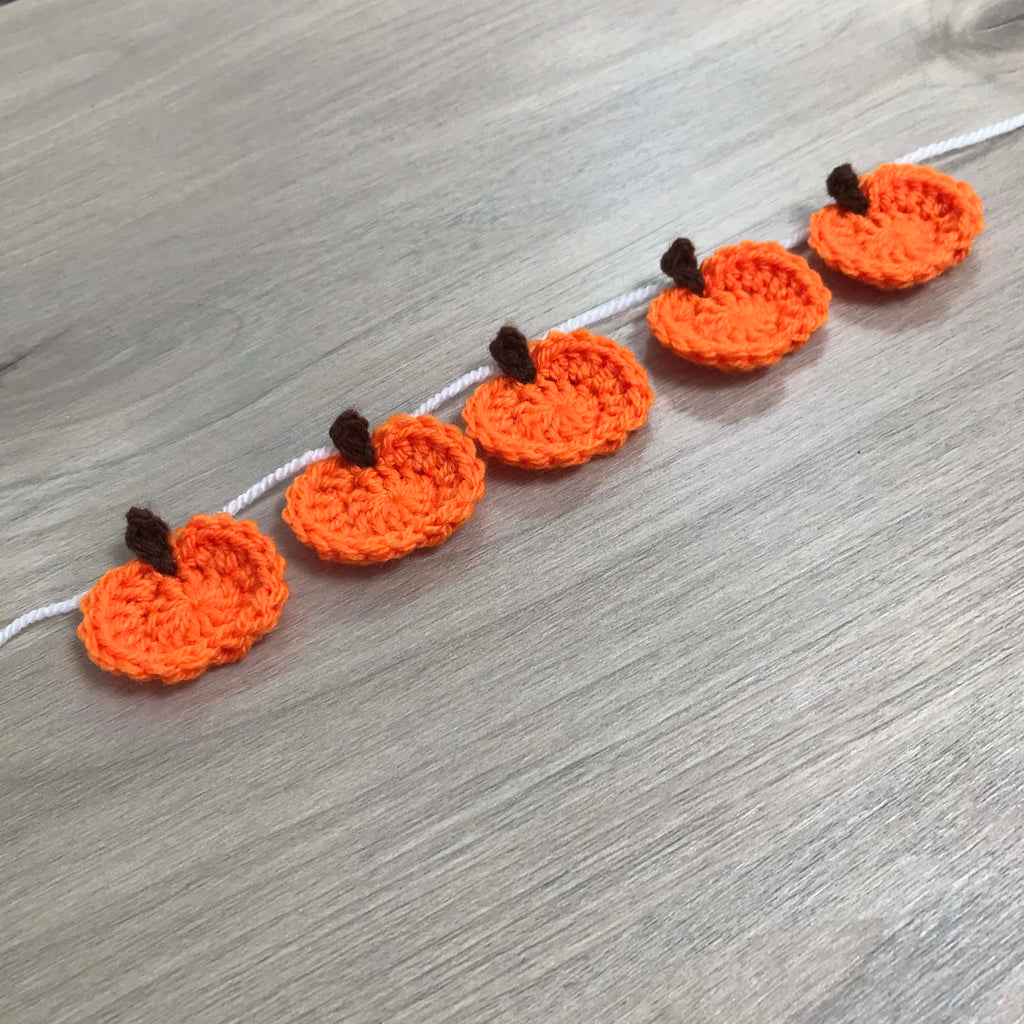 Crochet Halloween Pumpkin Bunting