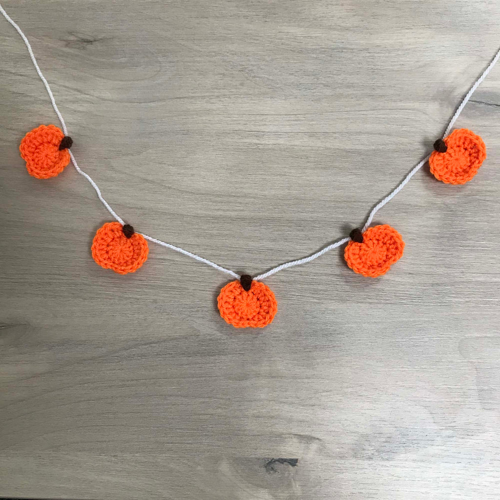 Crochet Halloween Pumpkin Bunting