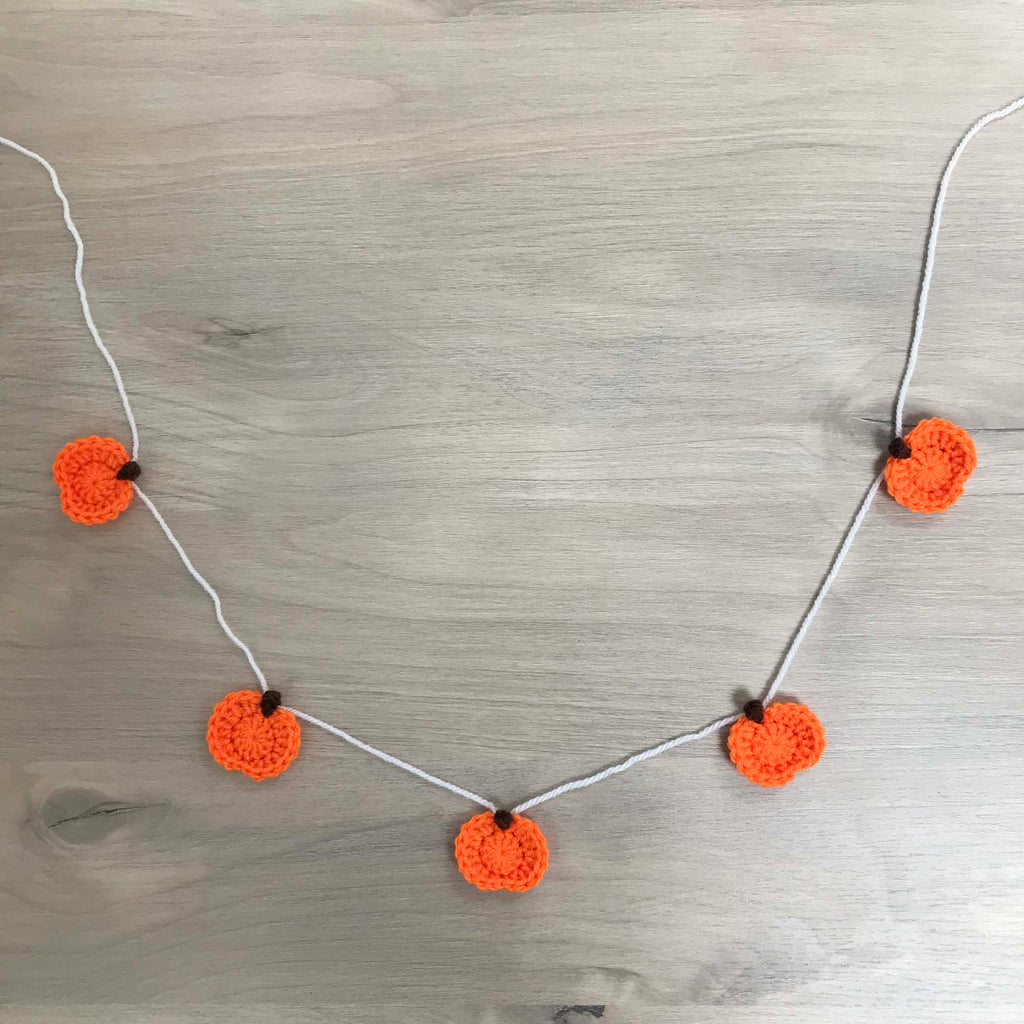 Crochet Halloween Pumpkin Bunting