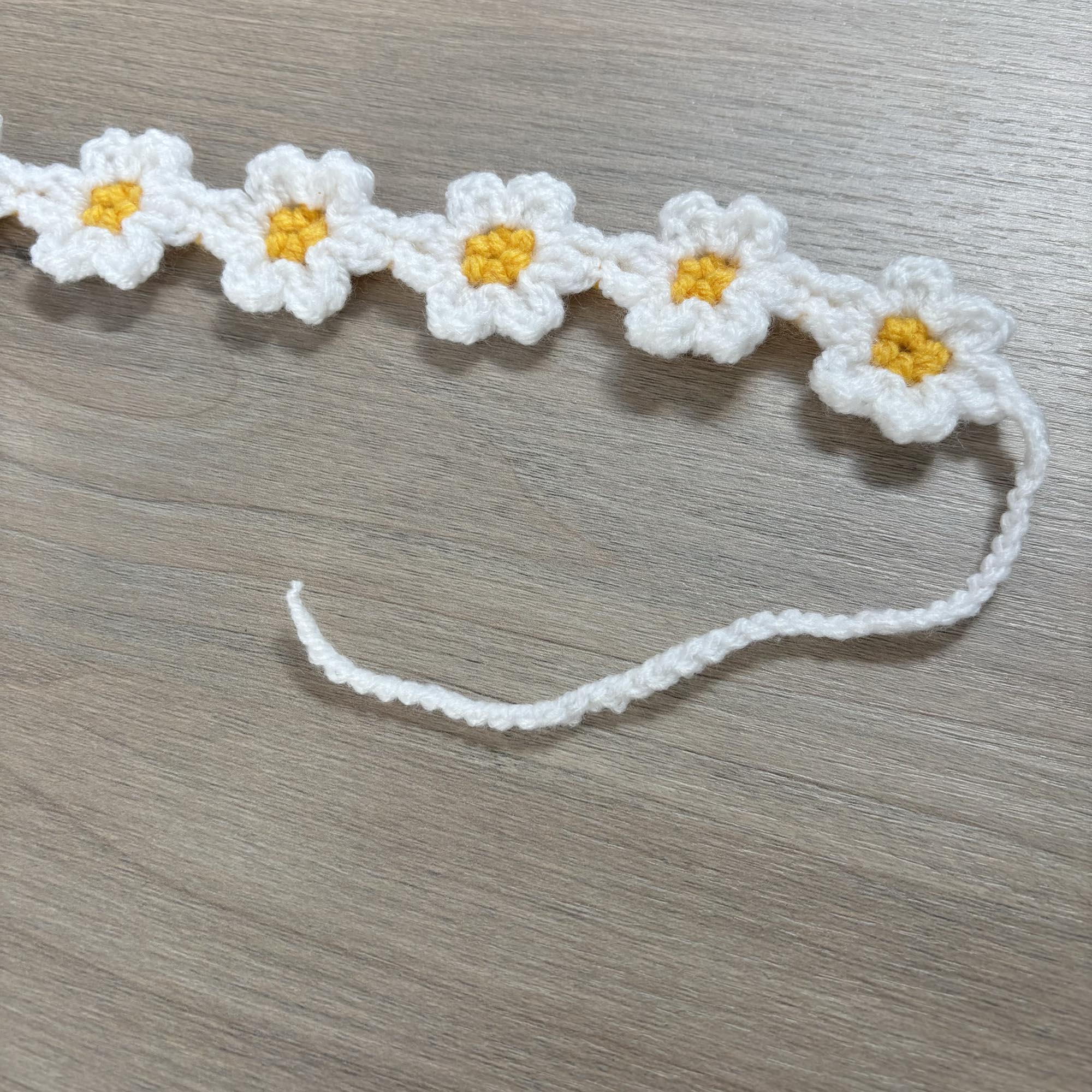 Crochet Daisy Hairband
