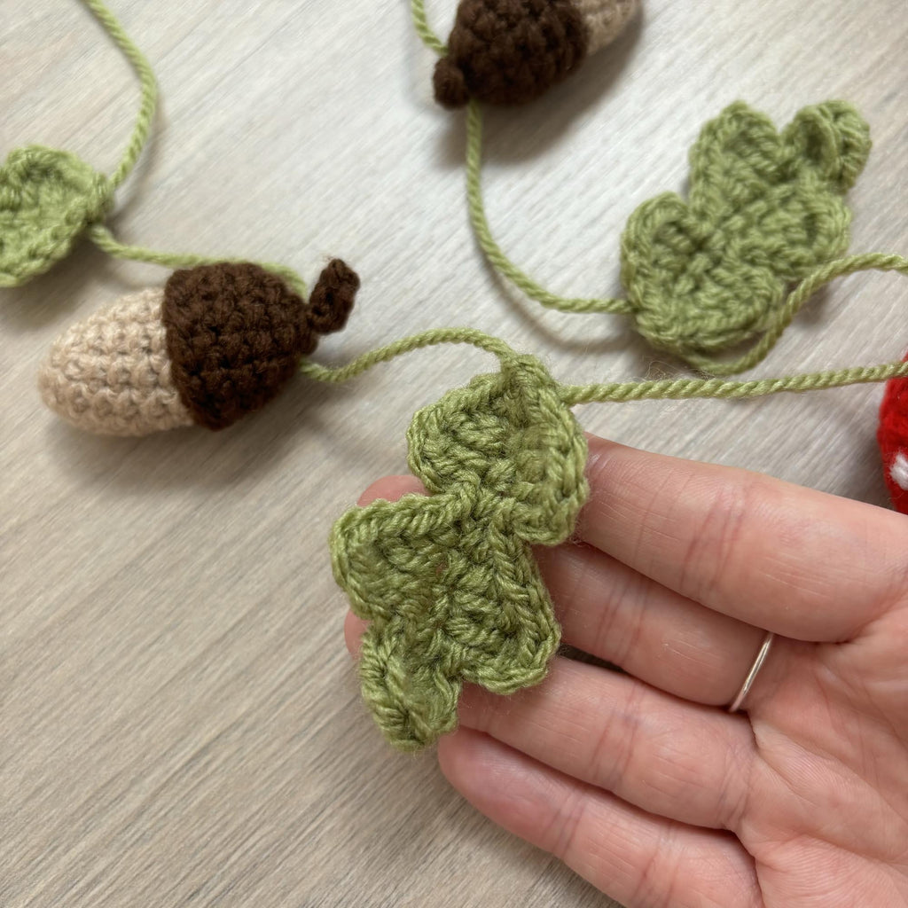 Crochet Acorn, Toadstool and Leaf Bunting