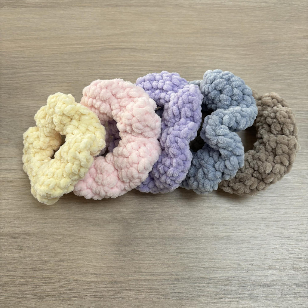 Fluffy Crochet Hair Scrunchie